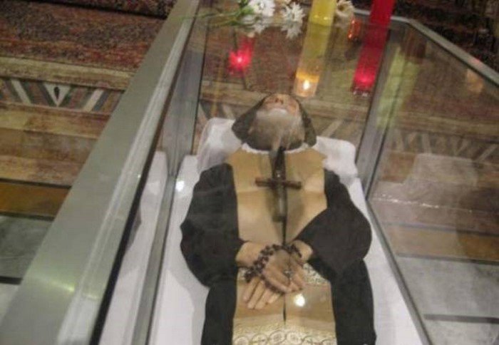 Saint Charbel Makhlouf