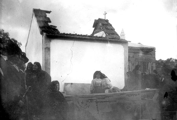 The original Chapel of the Apparitions at Fátima after the bombing of March 1922