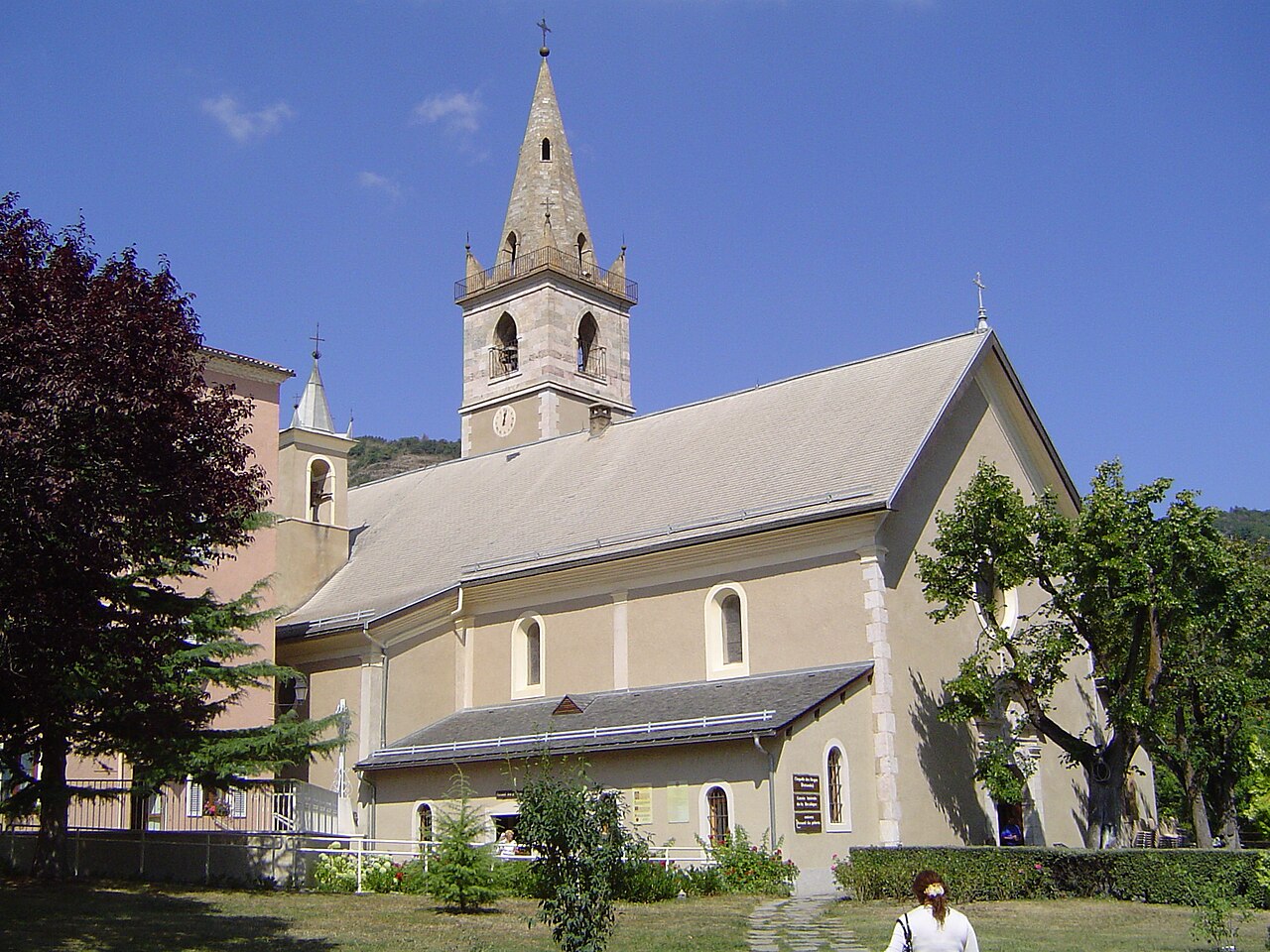 The basilica at Notre-Dame du Laus, photographed in 2009