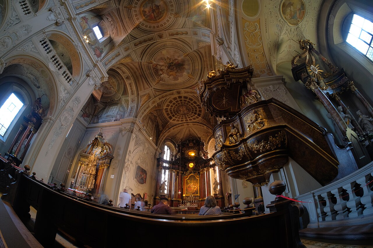 The nave of the Basilica of Saint George in Walldürn
