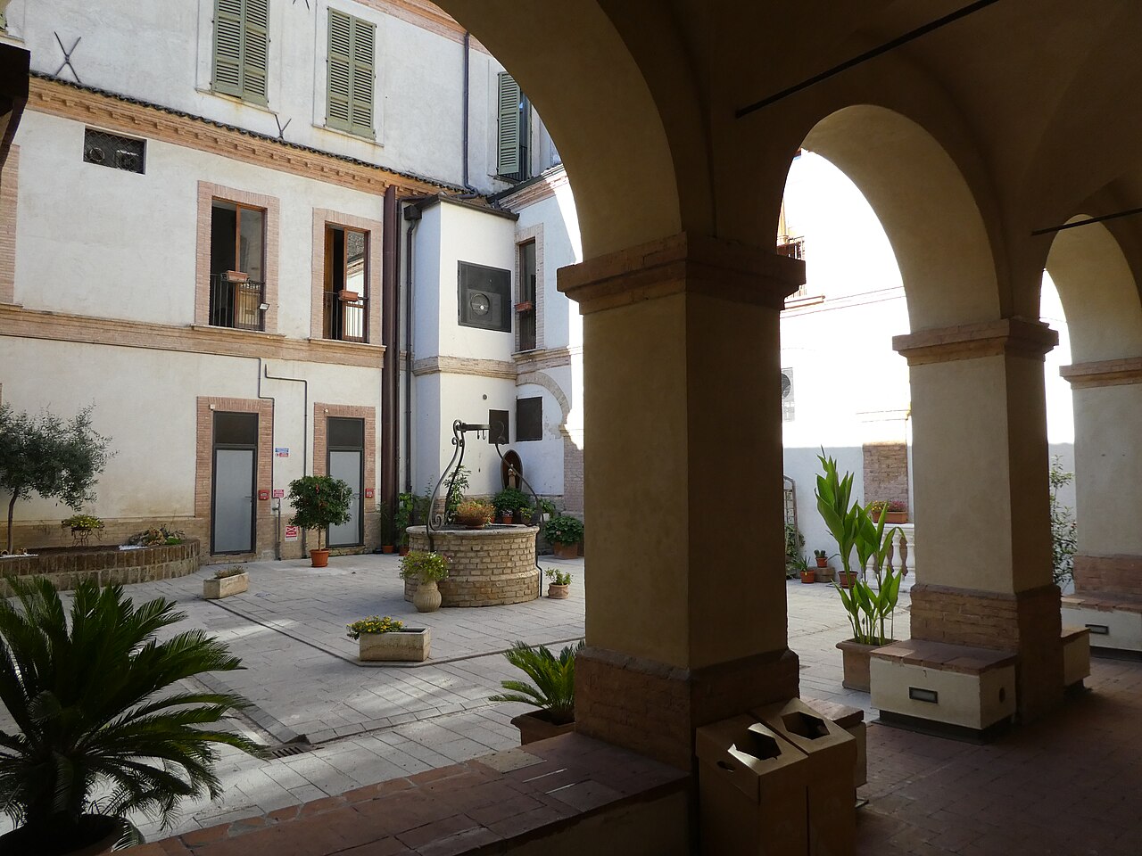 The cloister at the convent of San Francesco in Lanciano