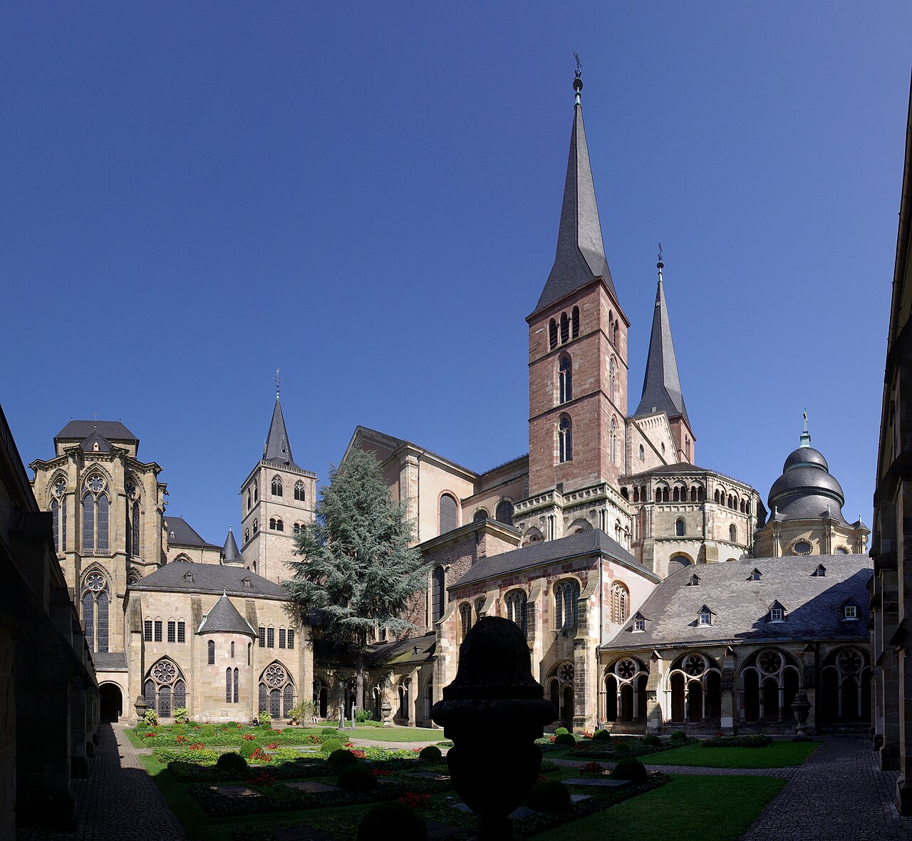 Trier Cathedral seen from its cloister courtyard