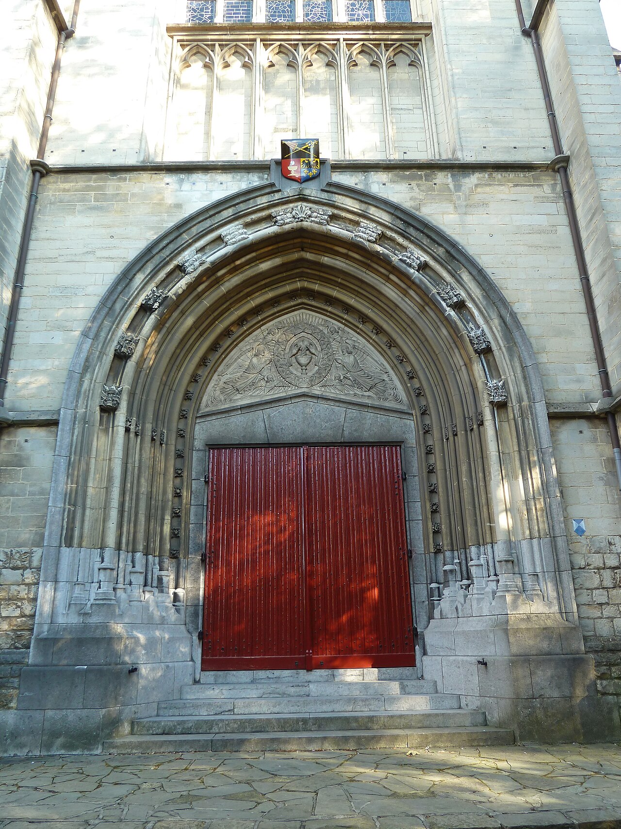 A closer architectural view of the basilica in Meerssen