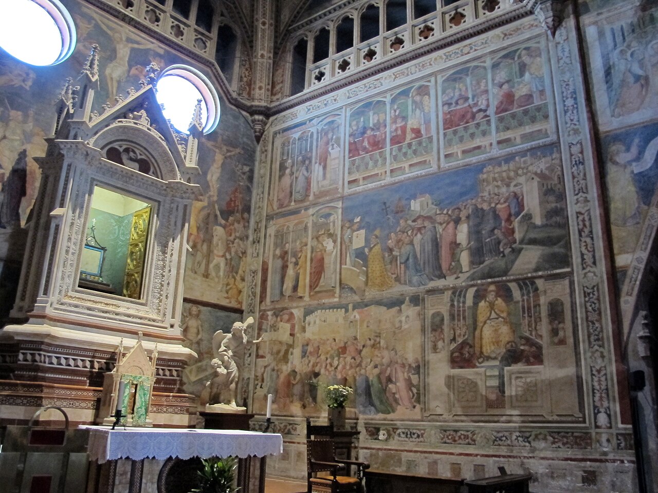 Fourteenth-century frescoes by Ugolino di Prete Ilario and workshop in the Chapel of the Corporal, Orvieto Cathedral